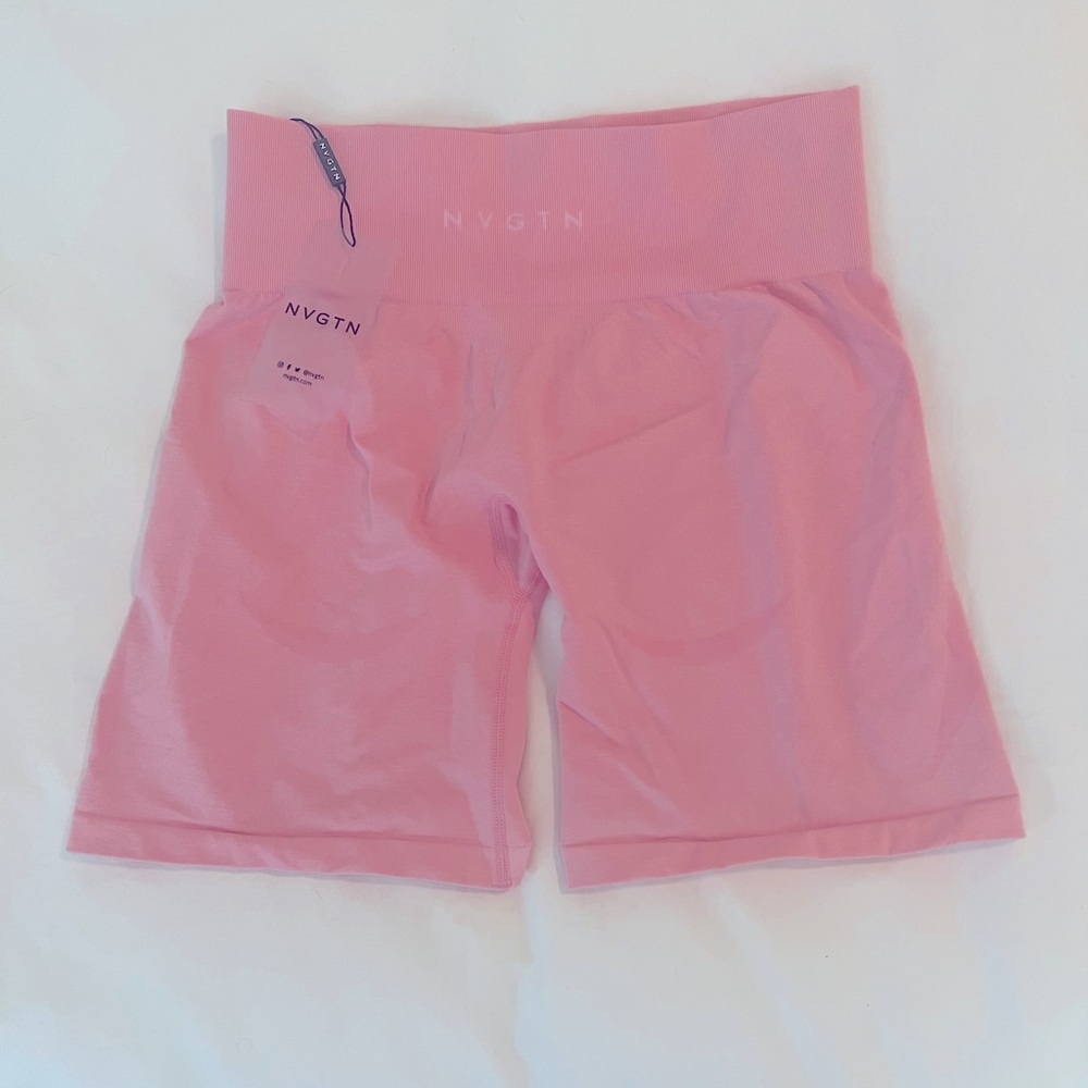 NWT Baby Pink Contour Seamless Shorts size L